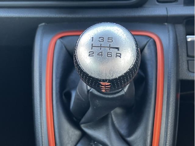 N-ONE RS 社外ナビ&MT車&7fフルセグ&DVD再生&Bluetooth&バックモニター&ETC USBポート サポカー 地デジTV Rカメ イモビライザー シートH VSA LEDライト スマキー キーフリー(22枚目)