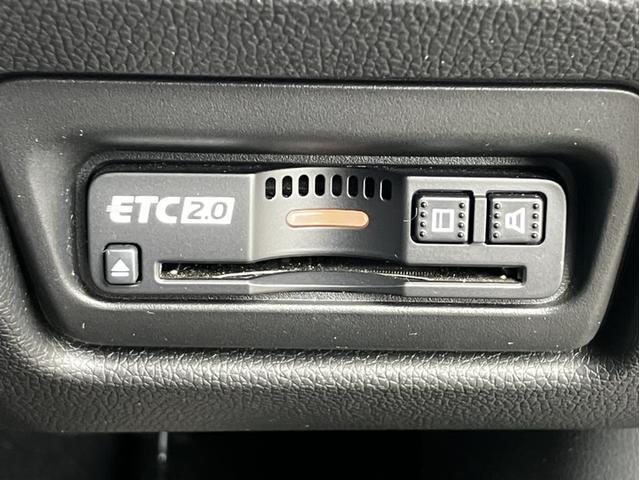 ステップワゴンスパーダ スパーダホンダセンシング VXU227SWi10インチナビ&VM221TYリア席モニター&バックカメラ&両側電動スライドドア&シートヒーター&ETC2.0&ワンオーナー アクティブクルーズ 両側オートスライドドア USB入力(26枚目)