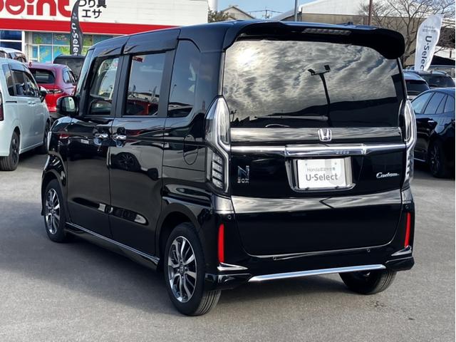 Ｎ－ＢＯＸカスタム Ｌ　純正８インチナビ＆ＤＶＤ再生＆フルセグＴＶ＆Ｂｌｕｅｔｏｏｔｈ＆前後ドラレコ＆Ｂカメラ＆ＥＴＣ　両席エアバック　Ｂモニタ　ブレーキサポート　ＬＥＤランプ　キーレスエントリー　ＳＲＳ　横滑り防止機能（8枚目）