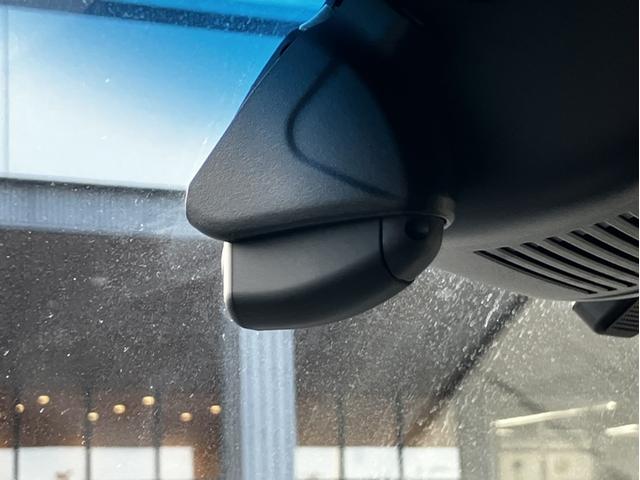 Ｎ－ＢＯＸカスタム Ｌ　純正８インチナビ＆ＤＶＤ再生＆フルセグＴＶ＆Ｂｌｕｅｔｏｏｔｈ＆前後ドラレコ＆Ｂカメラ＆ＥＴＣ　両席エアバック　Ｂモニタ　ブレーキサポート　ＬＥＤランプ　キーレスエントリー　ＳＲＳ　横滑り防止機能（30枚目）