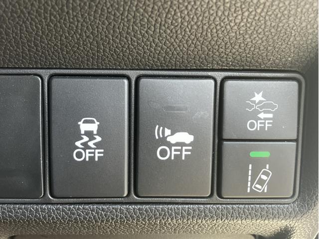 ���g�n�m�c�`�@�r�d�m�r�h�m�f�����Փˌy���u���[�L�E�딭�i�}���@�\�E�H�O��E�}���@�\�Ȃǈ��S���S���K�ɉ^�]�ł��鑕���𓋍ڂ��Ă���܂���