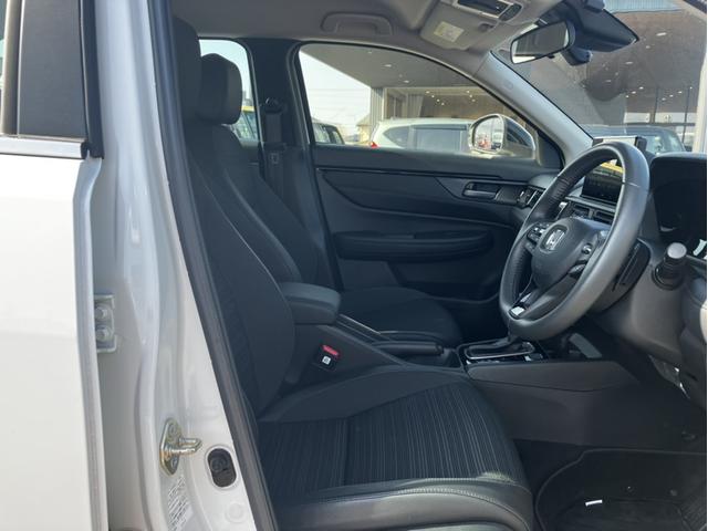 ＷＲ－Ｖ Ｚ＋ブラックスタイル　ディスプレイオーディオア＆Ｂｌｕｅｔｏｏｔｈ＆Ｂカメラ＆前後ドラレコ＆ＥＴＣ　横滑り防止機能　バックカメラ　オートクルーズコントロール　ＬＥＤヘッドランプ　ＡＢＳ　スマートキー　オートエアコン（10枚目）