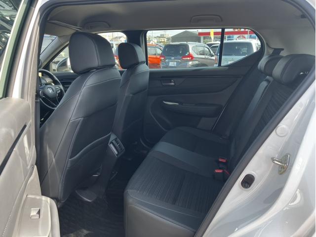 ＷＲ－Ｖ Ｚ＋ブラックスタイル　ディスプレイオーディオア＆Ｂｌｕｅｔｏｏｔｈ＆Ｂカメラ＆前後ドラレコ＆ＥＴＣ　横滑り防止機能　バックカメラ　オートクルーズコントロール　ＬＥＤヘッドランプ　ＡＢＳ　スマートキー　オートエアコン（13枚目）