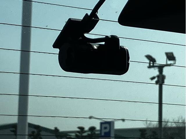 ＷＲ－Ｖ Ｚ＋ブラックスタイル　ディスプレイオーディオア＆Ｂｌｕｅｔｏｏｔｈ＆Ｂカメラ＆前後ドラレコ＆ＥＴＣ　横滑り防止機能　バックカメラ　オートクルーズコントロール　ＬＥＤヘッドランプ　ＡＢＳ　スマートキー　オートエアコン（24枚目）