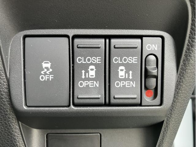 �����d���X���C�h�h�A�����I�^�]�Ȃ���ł��{�^����ŊJ�\�ł���