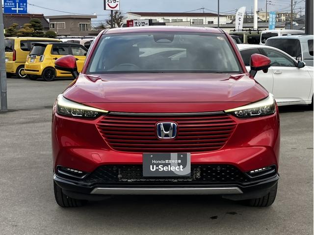 ヴェゼル ｅ：ＨＥＶＺ　純正ナビ＆フルセグＴＶ＆Ｂｌｕｅｔｏｏｔｈ＆ＤＶＤ再生＆Ｂカメラ＆前後ドラレコ＆ＥＴＣ　ハンズフリーテールゲート　シートＨ　サイドエアＢ　パークセンサー　リヤカメラ　ＬＥＤヘットライト　ＥＳＣ　ＡＡＣ（4枚目）