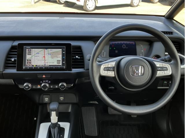 フィット ホーム VXM215Ciナビ&バックカメラ&純正前後ドライブレコーダー&Bluetooth対応&ETC&ワンオーナー ワンオ-ナ- 衝突軽減B 前後ソナー 横滑り防止装置 アイドリングストップ ドラレコ(9枚目)