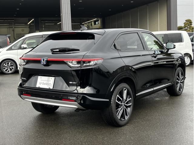 ヴェゼル ｅ：ＨＥＶＺ　ホンダコネクトナビ・バックモニター・ＴＶ・Ｂｌｕｅｔｏｏｔｈ・ＥＴＣ２．０・社外ドラレコ（フロント・リア）・前席シートヒーター・ＬＥＤヘッドライト　Ｓヒータ　地デジフルセグＴＶ　サイドエアバッグ（8枚目）