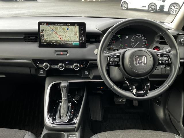 ヴェゼル ｅ：ＨＥＶＺ　ホンダコネクトナビ・バックモニター・ＴＶ・Ｂｌｕｅｔｏｏｔｈ・ＥＴＣ２．０・社外ドラレコ（フロント・リア）・前席シートヒーター・ＬＥＤヘッドライト　Ｓヒータ　地デジフルセグＴＶ　サイドエアバッグ（9枚目）