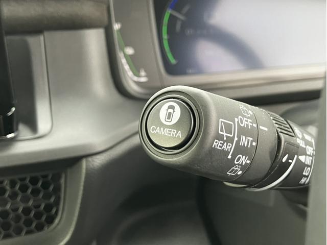 �z���_���m�����������X�^�b�t���_����Ԍ����������Ă��n�����Ă��܂��B������p�͎ԗ��{�̉��i�Ɋ܂܂�Ă��܂��̂Œǉ������͔������܂���̂ł����S���������B