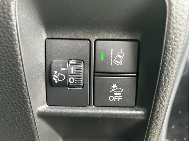 ���g�n�m�c�`�@�r�d�m�r�h�m�f�����Փˌy���u���[�L�E�딭�i�}���@�\�E�H�O��E�}���@�\�Ȃǈ��S���S���K�ɉ^�]�ł��鑕���𓋍ڂ��Ă���܂���