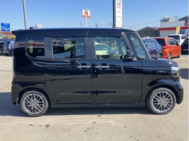 Ｎ－ＢＯＸカスタム ターボ　レンタＵＰ＆純正ナビ＆フルセグＴＶ＆Ｂｌｕｅｔｏｏｔｈ＆前ドラレコ＆Ｂカメラ＆ＥＴＣ　スマートキープッシュスタート　ブレーキサポート　サイドエアバック　パワーステアリング　パーキングセンサー　横滑防止（5枚目）