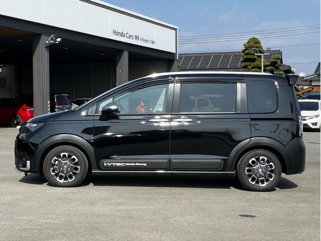 フリード e:HEVクロスタースロープ LXM247VFLiナビ&バックカメラ&純正フロントドライブレコーダー&障害物センサー&Bluetooth対応&ミュージックサーバー&ETC2.0&ワンオーナー 福祉車輌 衝突被害軽減システム(6枚目)