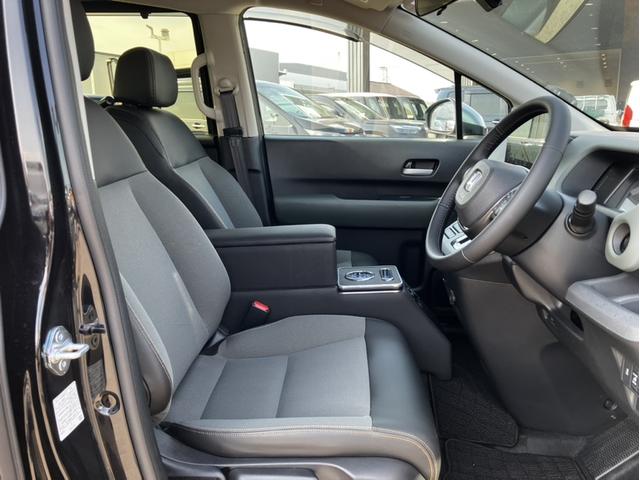 フリード e:HEVクロスタースロープ LXM247VFLiナビ&バックカメラ&純正フロントドライブレコーダー&障害物センサー&Bluetooth対応&ミュージックサーバー&ETC2.0&ワンオーナー 福祉車輌 衝突被害軽減システム(10枚目)