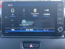 ｅ：ＨＥＶＺ　レンタＵＰ＆純正ナビ＆フルセグＴＶ＆ＤＶＤ再生＆Ｂｌｕｅｔｏｏｔｈ＆前後ドラレコ＆Ｂカメラ＆ＥＴＣ　衝突回避支援ブレーキ機能　スマキ　Ｐトランク　フルオートエアコン　Ｄレコ　エアバッグ　両席エアバック（20枚目）