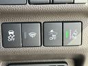 ☆ＨＯＮＤＡ　ＳＥＮＳＩＮＧ☆★衝突軽減ブレーキ・誤発進抑制機能・路外逸脱抑制機能など安心安全快適に運転できる装備を搭載しております★