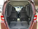 リア席を倒せば広々とした空間の出来上がり、荷物がたくさん載せられますよ。