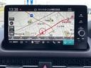 嬉しいナビ付です♪これで遠出も安心です。目的地まで連れて行ってくれます。ドライブが楽しくなりますね。