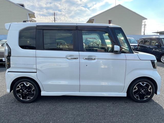 Ｎ－ＢＯＸカスタム Ｇ・Ｌターボホンダセンシング　純正８インチナビ／フルセグ／ドラレコ／ＥＴＣ／バックモニター　両側ＰＷスライドドア　Ｂモニタ　Ｉストップ　禁煙　セキュリティー　ＵＳＢ接続　クルーズコントロール　ナビＴＶ　キーレスエントリー　ＶＳＡ（3枚目）