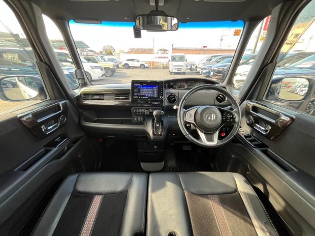 Ｎ－ＢＯＸカスタム Ｇ・Ｌターボホンダセンシング　純正８インチナビ／フルセグ／ドラレコ／ＥＴＣ／バックモニター　両側ＰＷスライドドア　Ｂモニタ　Ｉストップ　禁煙　セキュリティー　ＵＳＢ接続　クルーズコントロール　ナビＴＶ　キーレスエントリー　ＶＳＡ（7枚目）