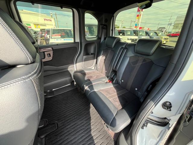 Ｎ－ＢＯＸカスタム Ｇ・Ｌターボホンダセンシング　純正８インチナビ／フルセグ／ドラレコ／ＥＴＣ／バックモニター　両側ＰＷスライドドア　Ｂモニタ　Ｉストップ　禁煙　セキュリティー　ＵＳＢ接続　クルーズコントロール　ナビＴＶ　キーレスエントリー　ＶＳＡ（10枚目）