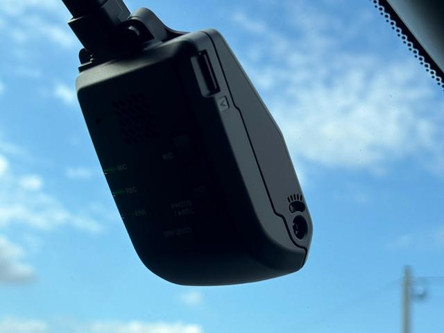 ステップワゴン スパーダプレミアムライン　ナビ／後席フリップダウンモニター／全方位モニター／ＥＴＣ／ドラレコ　ウォークスルー　セキュリティアラーム　ＵＳＢ　衝突軽減ブレーキ　クルーズコントロール　ＥＳＣ　バックモニター　ＡＢＳ　ＤＶＤ再生（26枚目）