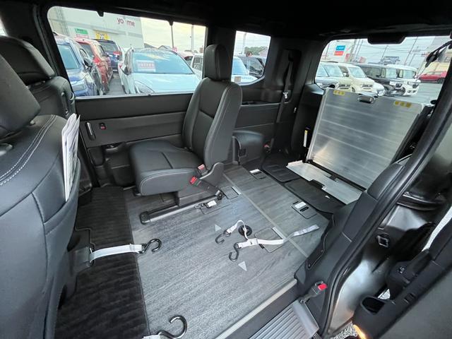 ステップワゴン スパーダ 福祉車両/自社レンタUP/純正9インチナビ/フルセグTV/ドラレコ/ETC/バックモニター キーレスエントリー WAC 両側Pスライドドア パワーゲート リアカメラ ターボ車 フルセグテレビ ABS(11枚目)