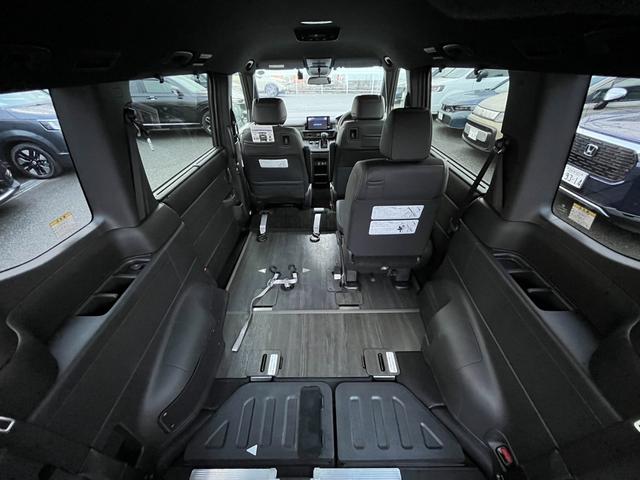 ステップワゴン スパーダ 福祉車両/自社レンタUP/純正9インチナビ/フルセグTV/ドラレコ/ETC/バックモニター キーレスエントリー WAC 両側Pスライドドア パワーゲート リアカメラ ターボ車 フルセグテレビ ABS(15枚目)