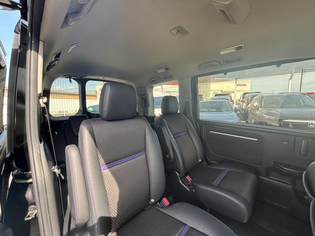 ステップワゴンスパーダ スパーダ・クールスピリットホンダセンシングブラスタ 10インチナビ/フルセグ/Bカメラ/ETC 禁煙 リアカメラ ワンオーナー USB接続 衝突軽減 サイドカーテンエアバック 記録簿 LEDライト シートヒーター オートエアコン 両側電動スライドドア(12枚目)