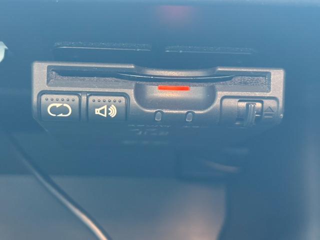 エクストレイル 20Xエマージェンシーブレーキパッケージ ナビ/フルセグ/Bカメラ/ETC スマキ- シートヒーター付 アイドリングSTOP セキュリティ AWD VSA ナビ&TV LEDヘッドランプ 地デジ エアコン パワーステアリング DVD再生可(24枚目)