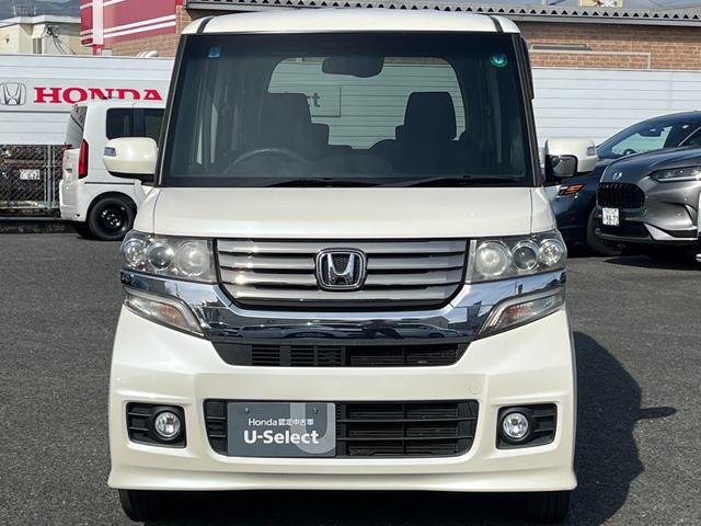 N-BOXカスタム G・Lパッケージ 純正ナビ/フルセグ/BT/バックモニター アイドリングストップ車 禁煙車両 1オーナー ナビ・TV スマキ- フロントベンチシート 地デジTV パワーウィンドウ 片側電動両側スライドドア パワステ(2枚目)