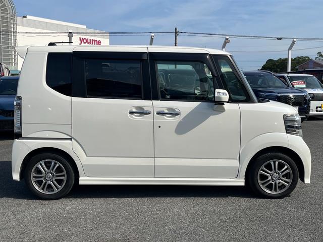 N-BOXカスタム G・Lパッケージ 純正ナビ/フルセグ/BT/バックモニター アイドリングストップ車 禁煙車両 1オーナー ナビ・TV スマキ- フロントベンチシート 地デジTV パワーウィンドウ 片側電動両側スライドドア パワステ(3枚目)