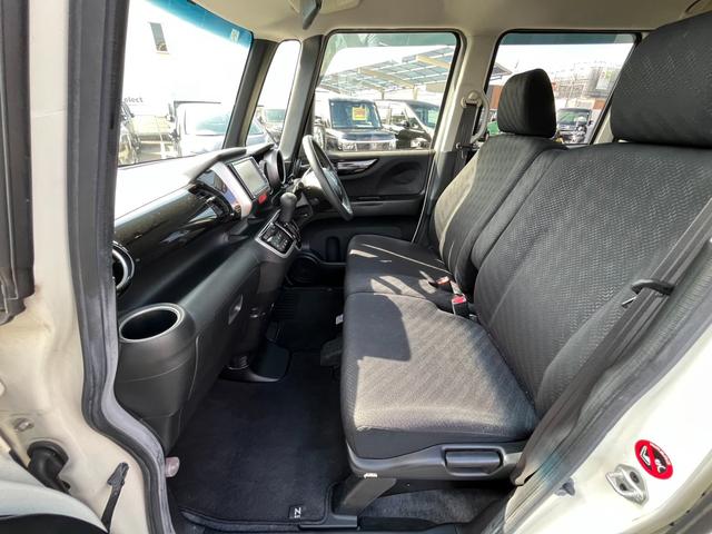 N-BOXカスタム G・Lパッケージ 純正ナビ/フルセグ/BT/バックモニター アイドリングストップ車 禁煙車両 1オーナー ナビ・TV スマキ- フロントベンチシート 地デジTV パワーウィンドウ 片側電動両側スライドドア パワステ(8枚目)