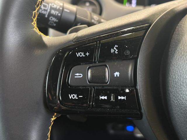 フィット e:HEVRS ディスプレイオーディオ/ブルートゥース/ETC/Bカメラ エアバッグ パワーウィンドウ 助手席エアバッグ LEDヘッドランプ セキュリティアラーム フルオートエアコン ETC装備 禁煙 スマートキ(20枚目)