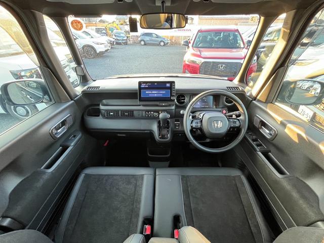 N-BOXカスタム ターボ 当社デモカー/マルチビュー/純正9インチナビ/ドラレコ/ETC イモビライザー 1オナ 衝突被害軽減 フロントカメラ サイドカメラ 禁煙 ベンチシート キーフリー Pセンサー ESC パワステ Bカメ(7枚目)