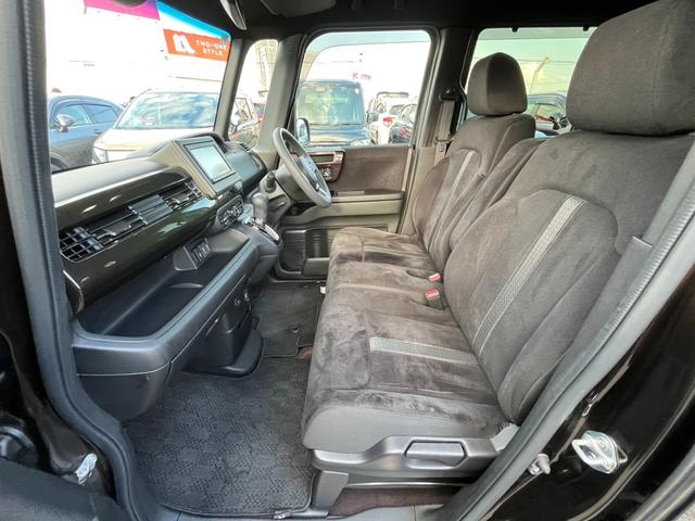 N-BOXカスタム G・Lホンダセンシング 純正ナビ/CD/BTオーディオ/ETC/バックモニター 禁煙 助手席エアバッグ キーレス シートH アイドリングST セキュリティーアラーム スマ-トキ- リアカメラ 前車追従機能 サイドエアバッグ(9枚目)