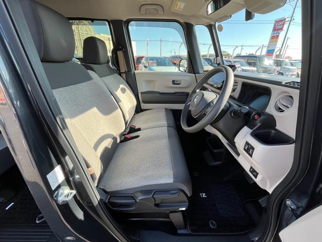 N-BOX ベースグレード 両側電動スライド/純正9インチナビ/フルセグTV/前後ドラレコ/バックモニター/ETC 衝突軽減システム スマートキ- 禁煙 カーテンエアバック イモビライザー ECOモード 横滑り防止 キーフリー(8枚目)