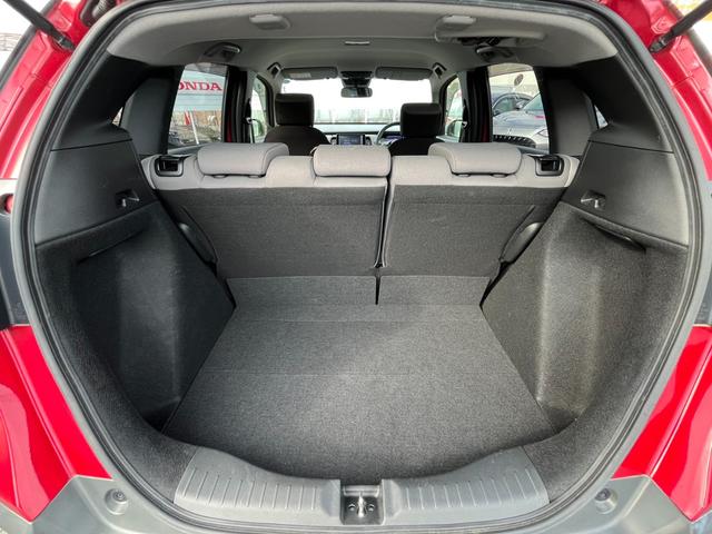 フィット クロスター 純正8インチナビ/フルセグ/BT/バックモニター/ETC パーキングセンサー 地デジ Bカメ 禁煙 スマートキ ナビTV Aストップ USB カーテンエアバッグ クルーズコントロール オートエアコン(11枚目)