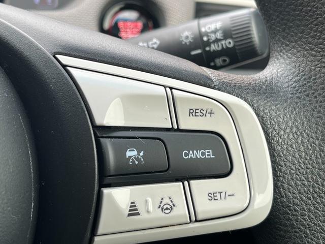 フィット クロスター 純正8インチナビ/フルセグ/BT/バックモニター/ETC パーキングセンサー 地デジ Bカメ 禁煙 スマートキ ナビTV Aストップ USB カーテンエアバッグ クルーズコントロール オートエアコン(18枚目)