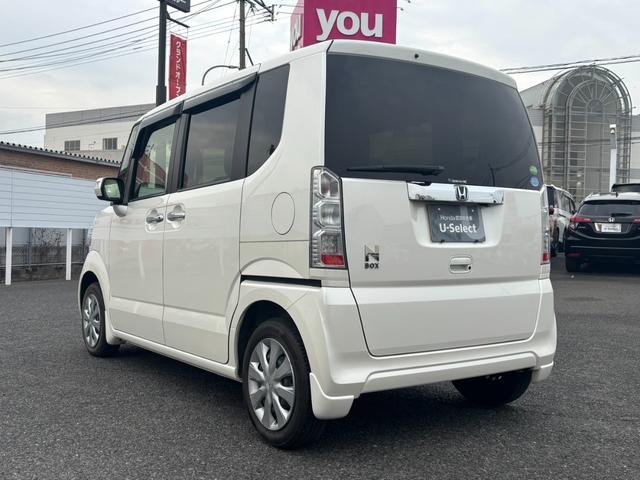 Ｎ－ＢＯＸ Ｇ・ターボＬパッケージ　ナビ／フルセグ／Ｂカメラ／ＢＴオーディオ　タ－ボ　リモコンキー　ＤＶＤ再生可　禁煙車両　地デジテレビ　ワンオーナ車　セキュリティアラーム　ベンチシート　両側ＰＳＤ　ナビＴＶ　記録簿　Ｗエアバック（5枚目）