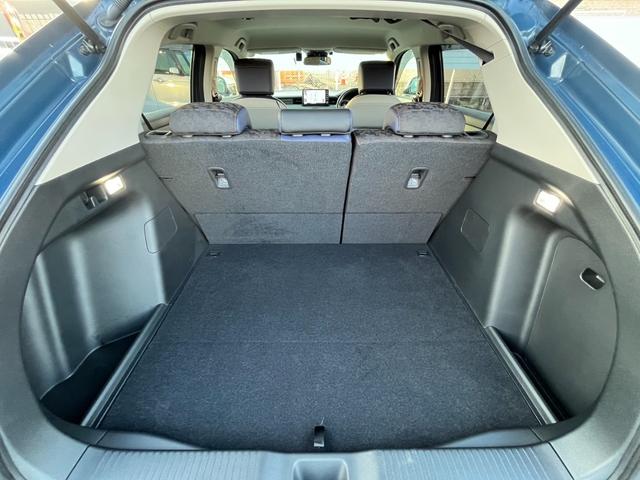 ヴェゼル ｅ：ＨＥＶＸ・ＨｕＮＴパッケージ　純正９インチナビ／フルセグＴＶ／前後ドラレコ／ＥＴＣ／バックモニター　盗難防止システム　地デジフルセグ　サイドエアバッグ　Ｂカメラ　クリアランスソナー　横滑り防止機能　スマートキー　禁煙　ＥＴＣ車載器（11枚目）