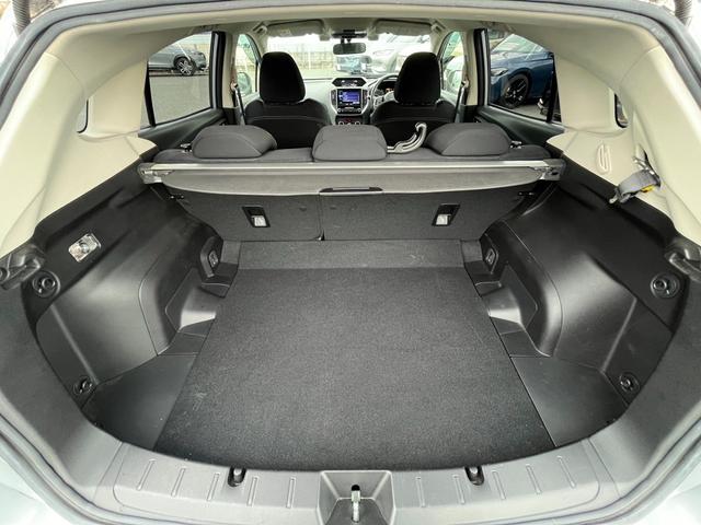 インプレッサスポーツ ２．０ｉ－Ｌアイサイト　マルチナビ／Ｂカメラ／ＴＶ／ＢＴオーディオ　フルセグテレビ　ＥＴＣ車載器　アクセスキー　プリクラッシュ　横滑防止装置　メンテナンスノート　ＤＶＤ再生　後カメラ　ＡＡＣ　ナビＴＶ　ワンオーナー車　禁煙車（11枚目）