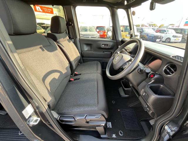 N-BOXカスタム ベースグレード 当社レンタUP/純正8インチナビ/フルセグTV/ドラレコ/バックモニター/ETC USB接続 CMBS Dレコ 禁煙 1オーナー ベンチシート オートエアコン スマートキ LED 盗難防止装置 ESC(7枚目)