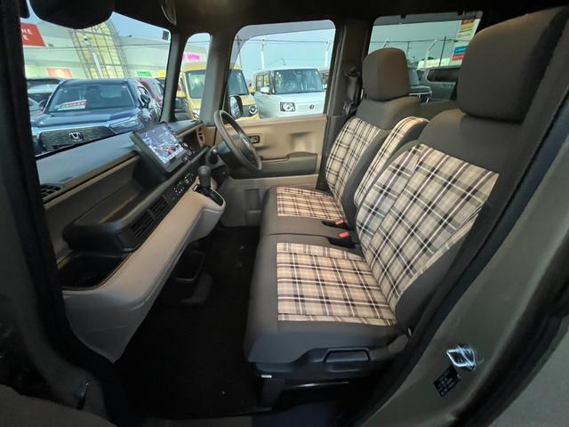 N-BOXジョイ ベースグレード 当社デモカー/純正9インチナビ/フルセグ/ドラレコ/ETC/バックモニター 踏み間違い防止装置 Bカメラ 横滑り防止機能 LEDランプ クルーズコントロール パワーウィンドウ 前席シートヒーター(9枚目)