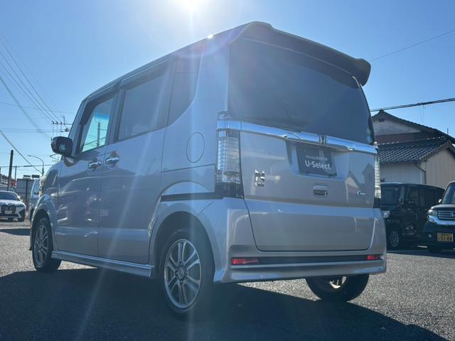 Ｎ－ＢＯＸカスタム Ｇ・Ａパッケージ　ナビ／ワンセグ／両側オートスライドドア　追突被害軽減ブレーキ　ｉストップ　サイドＳＲＳ　両側電動ドア　運転席エアバッグ　横滑り防止装置付き　ワンセグＴＶ　パワーウインドウ　ナビテレビ　ＤＶＤ　キーレス（5枚目）