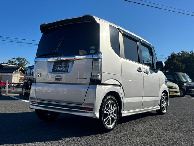 Ｎ－ＢＯＸカスタム Ｇ・Ａパッケージ　ナビ／ワンセグ／両側オートスライドドア　追突被害軽減ブレーキ　ｉストップ　サイドＳＲＳ　両側電動ドア　運転席エアバッグ　横滑り防止装置付き　ワンセグＴＶ　パワーウインドウ　ナビテレビ　ＤＶＤ　キーレス（6枚目）