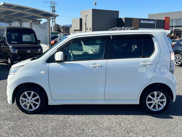 ワゴンＲスティングレー Ｘ　純正オーディオ／ＨＩＤヘッドライト／ＥＴＣ　盗難防止　ＥＴＣ付　Ｉストップ　スマートキープッシュスタート　ベンチ　ＡＢＳ付　運転席エアバッグ　パワステ　ＡＵＴＯエアコン　ＰＷ　ＥＳＣ　リモコンキー（4枚目）