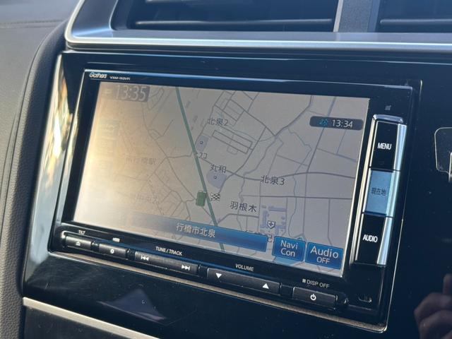 フィットハイブリッド Ｌパッケージ　ナビ／フルセグ／Ｂカメラ／ＢＴオーディオ／ＥＴＣ　１オーナ　禁煙　ナビ＆ＴＶ　地デジフルセグＴＶ　ＵＳＢ　サイドエアバック　ＤＶＤ再生　ＬＥＤ　ＥＣＯＮ　バックカメラ　オートクルーズコントロール（12枚目）