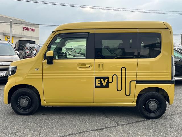 Ｎ－ＶＡＮ ｅ： ｅ：ファン　純正ナビ／フルセグＴＶ／ＢＴ／ＥＴＣ／バックモニター／ドラレコ　エアコン　ドライブレコーダー　ＥＳＣ　スマートキー　両側スライドドア　運転席シートヒーター　ＵＳＢ　オートクルーズコントロール（3枚目）