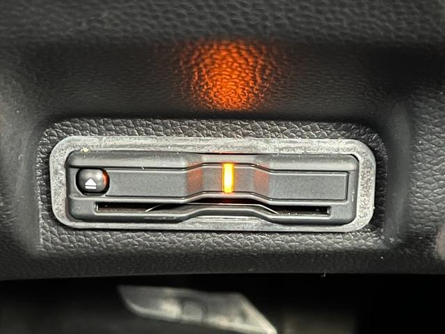 ヴェゼル e:HEVZ 純正9インチナビ/フルセグTV/BT/ドラレコ/ETC/バックモニター/BSM 衝突回避支援ブレーキ機能 1オナ スマキ Pトランク フルオートエアコン Dレコ エアバッグ 両席エアバック Rカメ(17枚目)